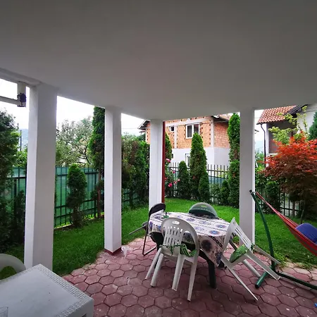 Homestay Book A Sarajevo, Free Parking & Garden