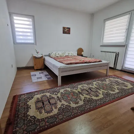 Book A Sarajevo, Free Parking & Garden Homestay Sarajevo